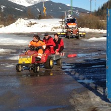 Taxi für die Martin10 Crew