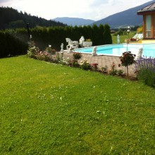 Unser Garten mit Pool